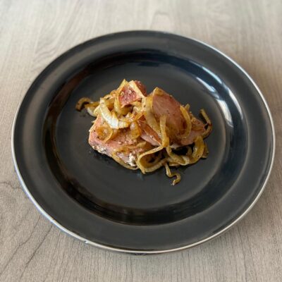 Atún Encebollado
